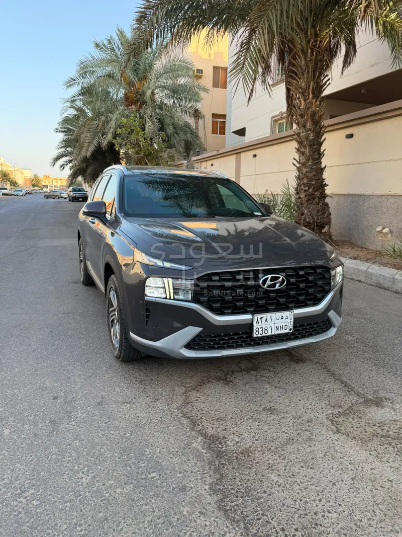 2021 هيونداي سانتا في جراند