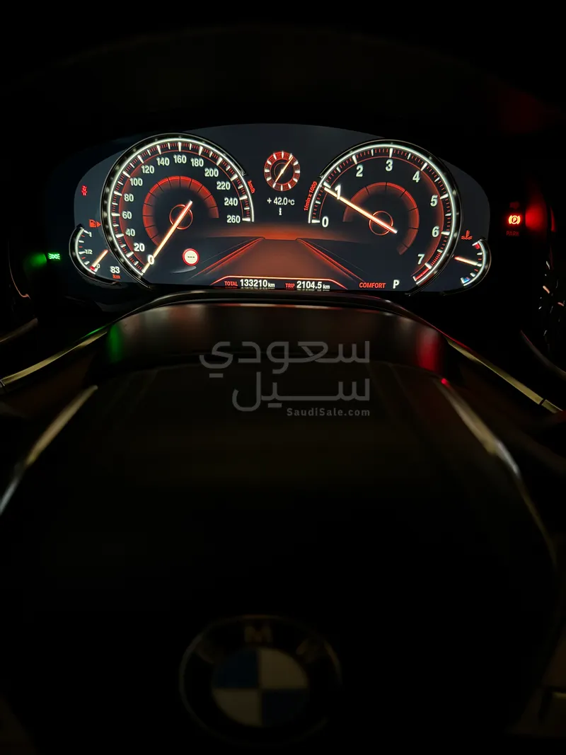 2018 بي ام دبليو الفئة السابعة 730 إل أي