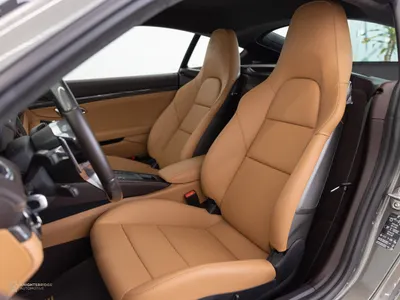 2024 بورش 718 كايمان جي تي اس