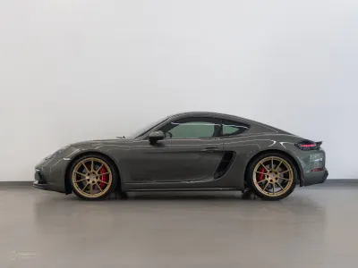 2024 بورش 718 كايمان جي تي اس