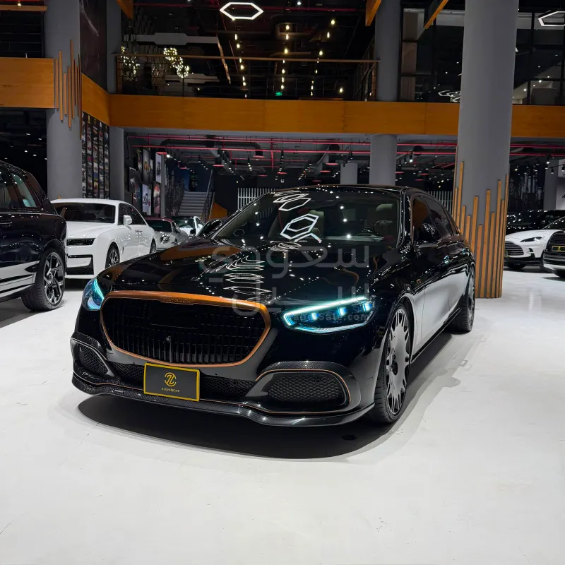2022 مرسيدس - بنز إس 680 مايباخ