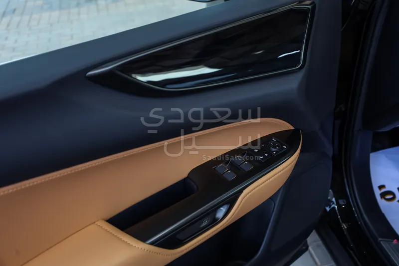 2026 لكزس إن إكس 350