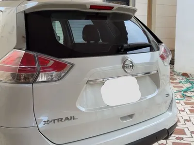 2015 نيسان اكس - ترايل