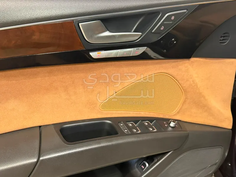 2015 اودي اي 8 ال