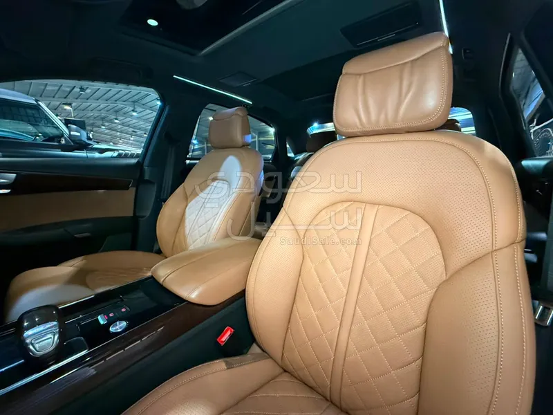 2015 اودي اي 8 ال