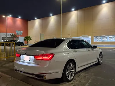 2018 بي ام دبليو الفئة السابعة 740 إل أي