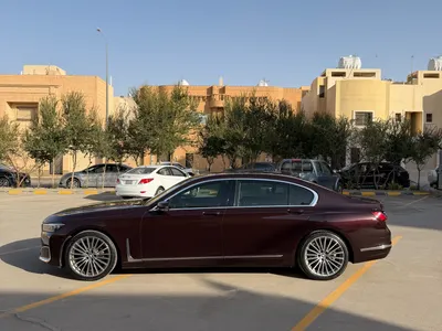 2020 بي ام دبليو الفئة السابعة 730 أي