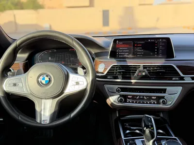 2020 بي ام دبليو الفئة السابعة 730 أي