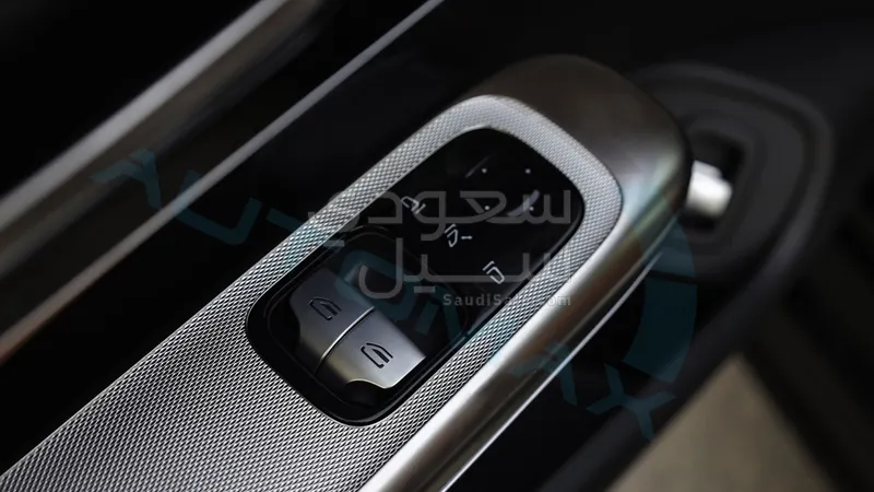 2026 مرسيدس - بنز سي إل إي 200