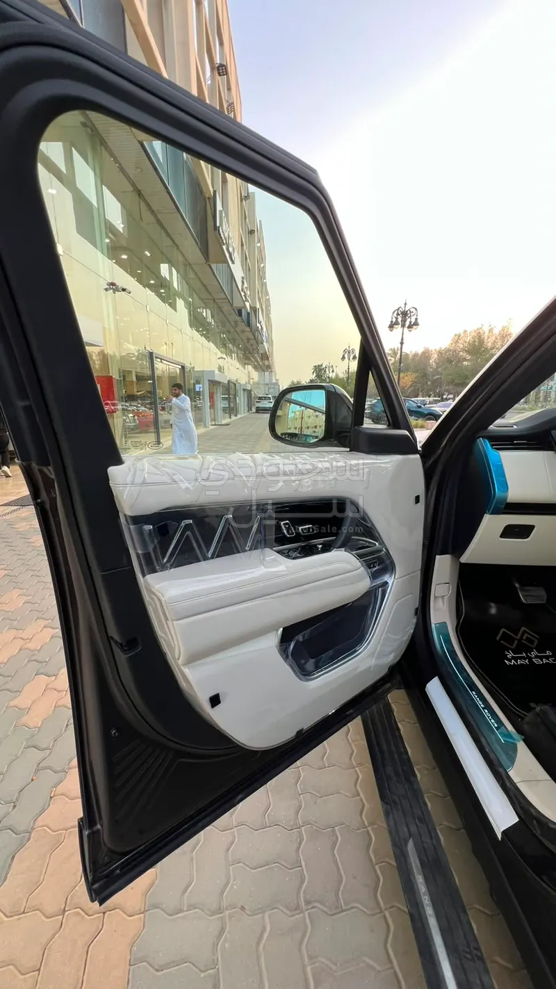 2026 لاند روفر رينج روفر اتش اس اي