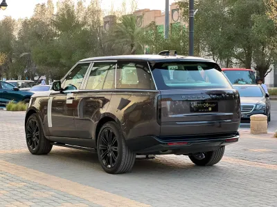 2026 لاند روفر رينج روفر اتش اس اي