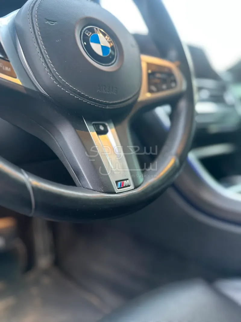 2020 بي ام دبليو الفئة الثامنة 840 إم