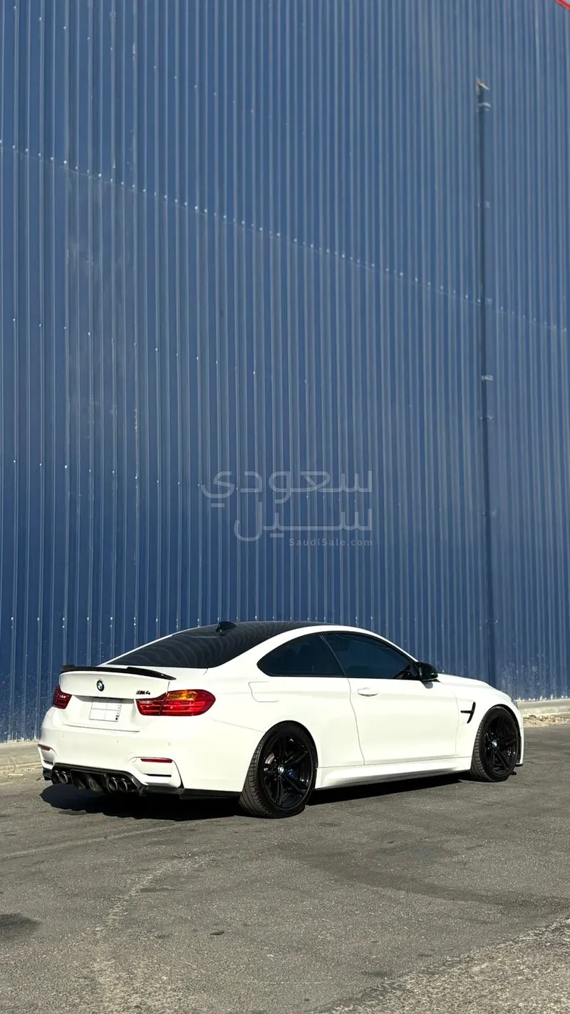 2016 بي ام دبليو الفئة ام إم 4