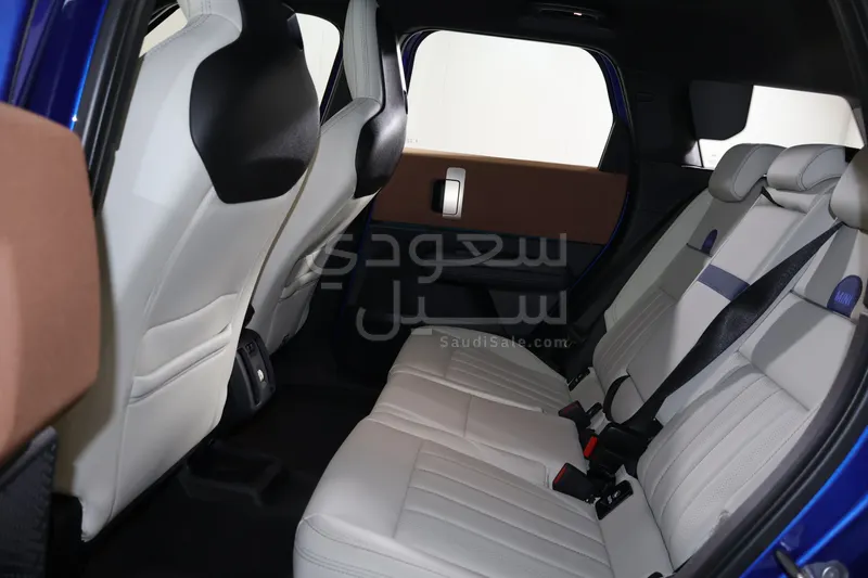 2025 ميني كونتري مان اس