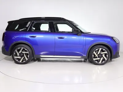 2025 ميني كونتري مان اس