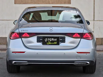 2025 مرسيدس - بنز إي 200