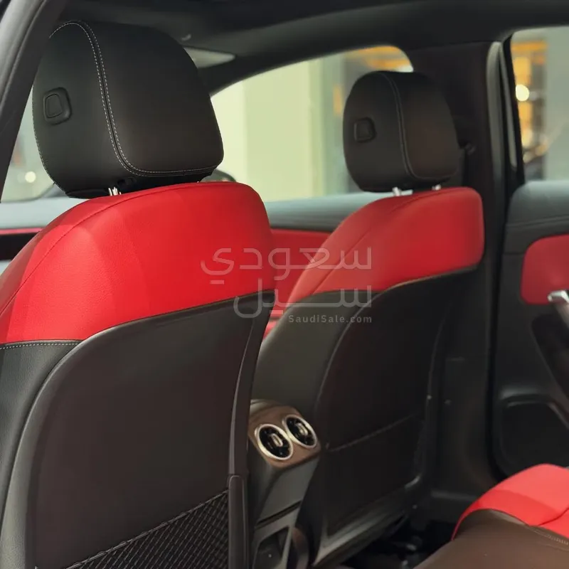 2023 مرسيدس - بنز أي 200