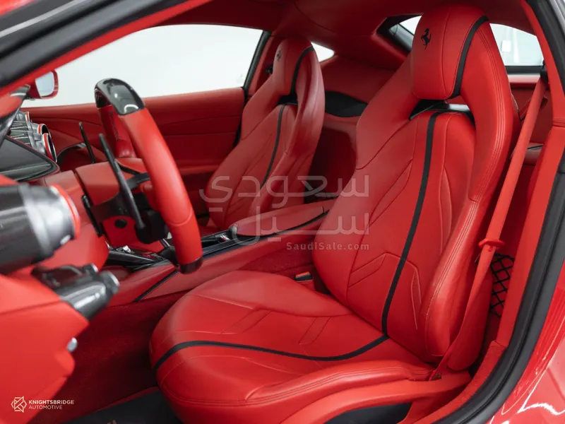 2020 فيراري 812 سوبر فاست