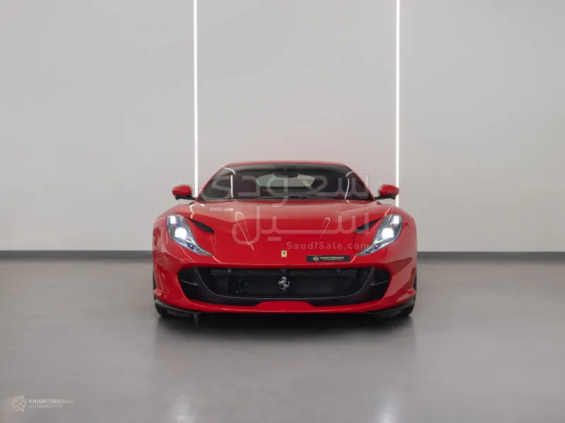 2020 فيراري 812 سوبر فاست