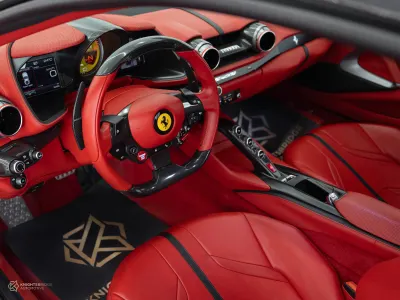 2020 فيراري 812 سوبر فاست