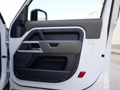2022 لاند روفر ديفيندر 90 اتش اس اي