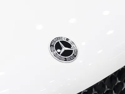 2025 مرسيدس - بنز جي إل إي 450