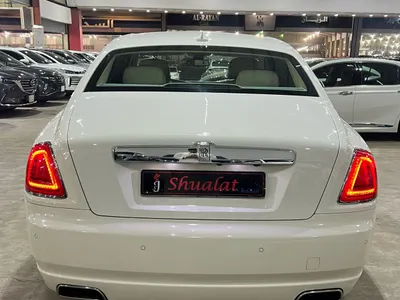 2015 رولز رويس قوست