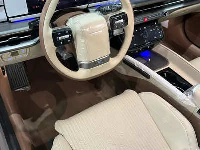 2024 هيونداي ازيرا كاليجرافي