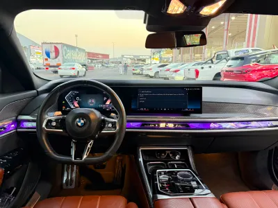 2024 بي ام دبليو الفئة السابعة 735أي