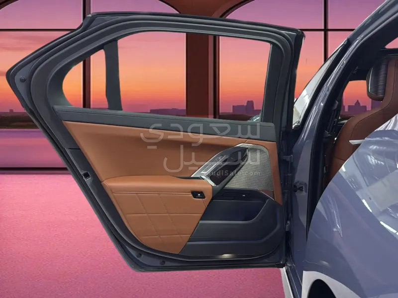 2026 بي ام دبليو الفئة السابعة 735أي