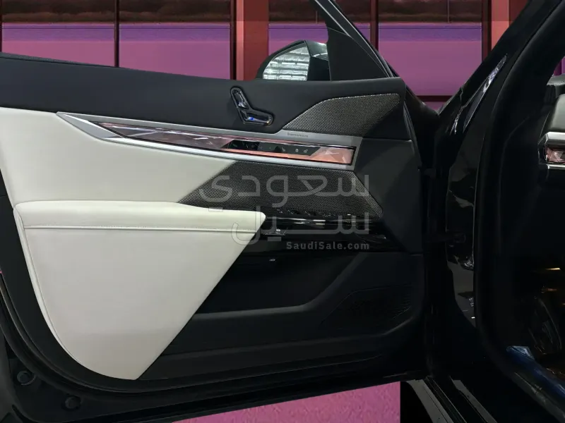 2026 بي ام دبليو الفئة السابعة 740أي