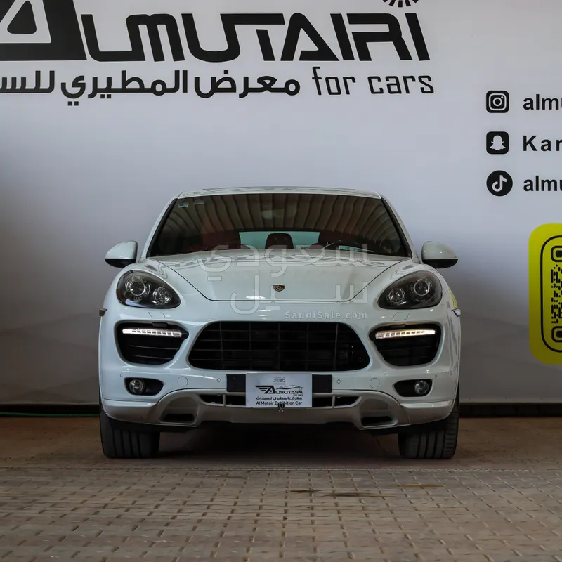 2014 بورش كايين جي تي اس