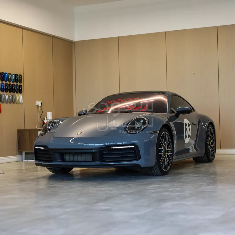 2023 بورش 911 كاريرا