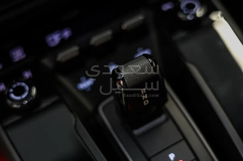 2023 بورش 911 كاريرا