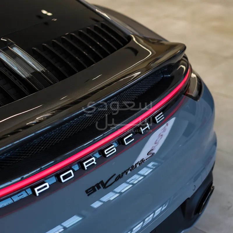 2023 بورش 911 كاريرا