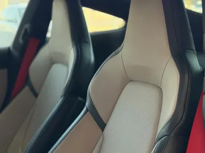 2025 بورش 911 كاريرا