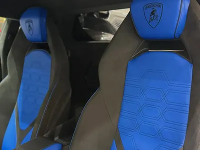 2025 لمبرجيني ريفويلتو