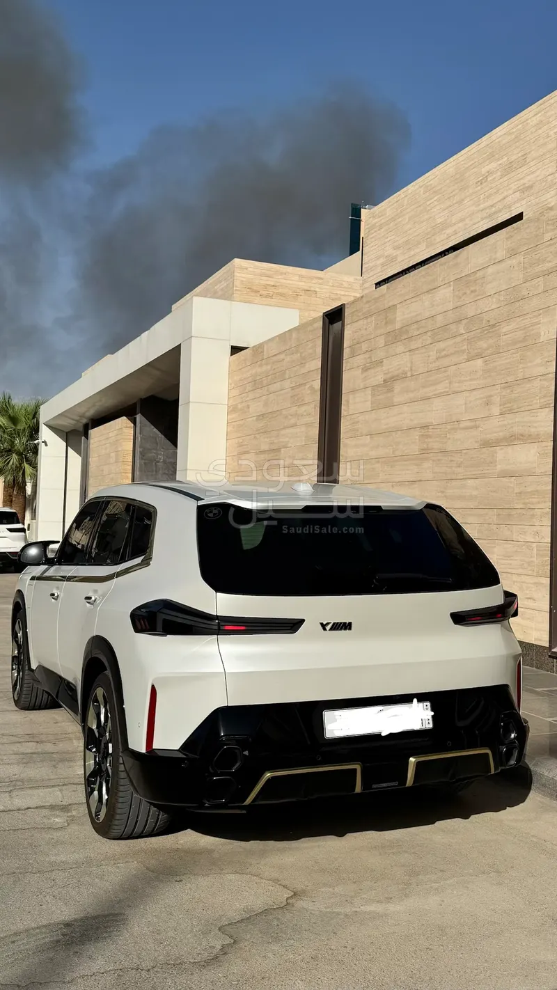 2023 بي ام دبليو اكس ام