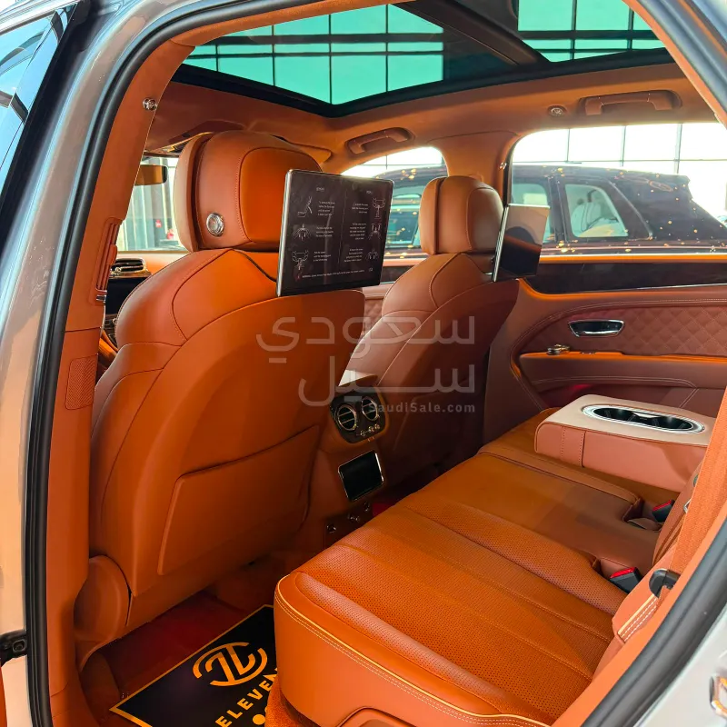 2023 بنتلي بنتايجا