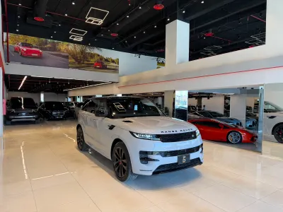 2026 لاند روفر رينج روفر سبورت اس اي
