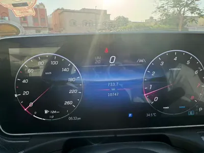 2024 مرسيدس - بنز سي إل إي 200