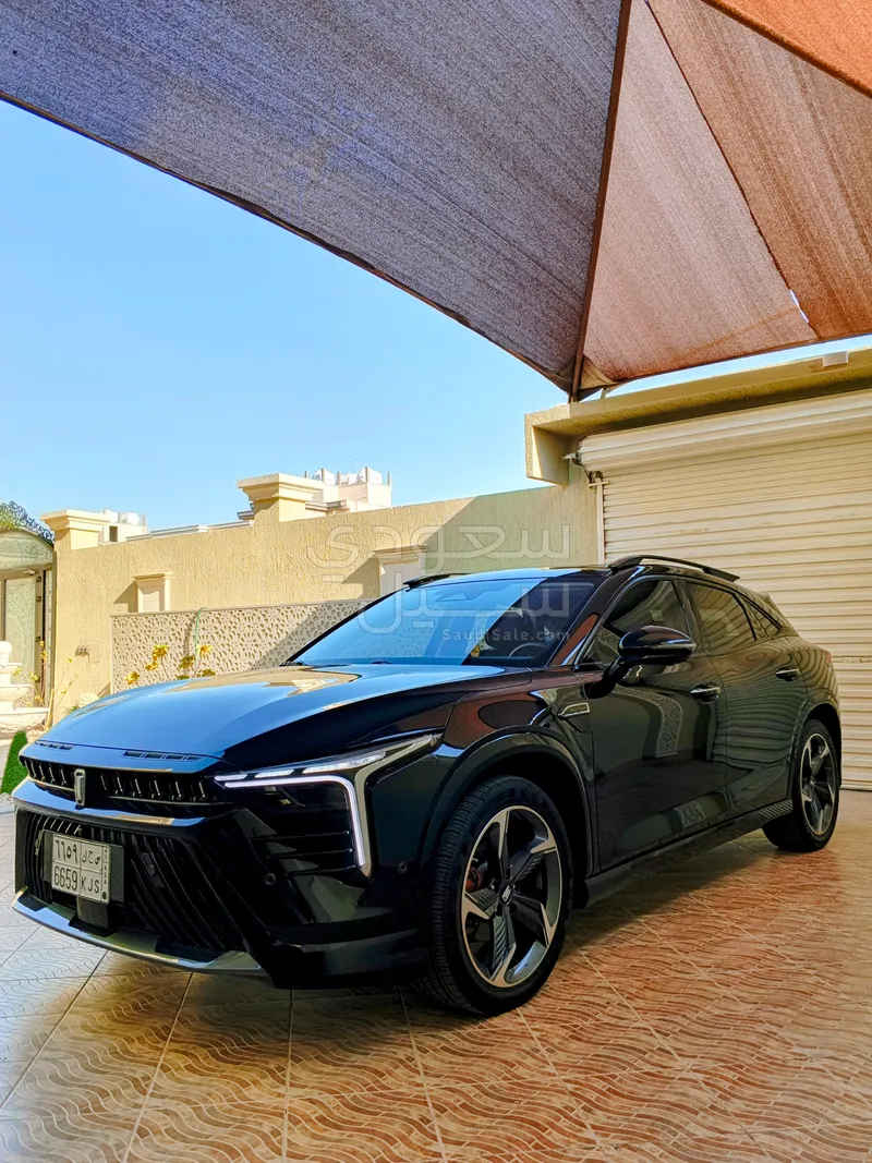 2023 فاو بيستون بي70