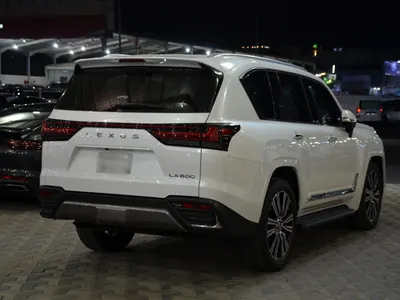2023 لكزس إل إكس 600 BB