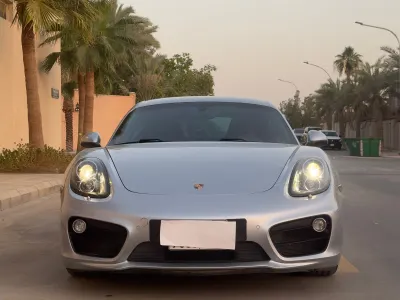 2015 بورش كايمان اس