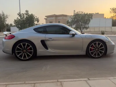 2015 بورش كايمان اس