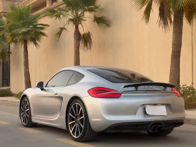 2015 بورش كايمان اس