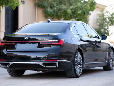 2020 بي ام دبليو الفئة السابعة 730 إل أي