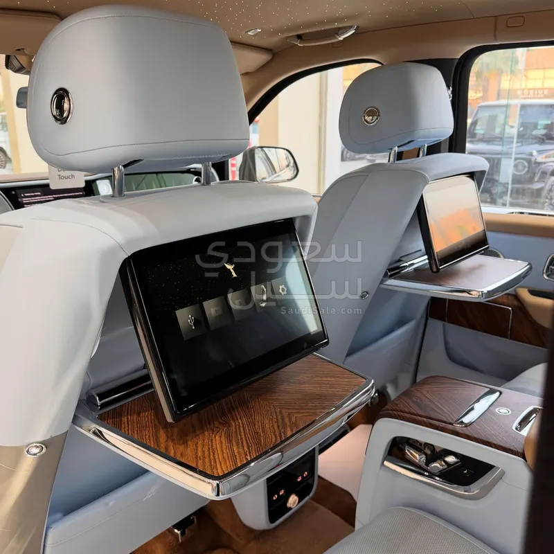 2025 رولز رويس كولينان