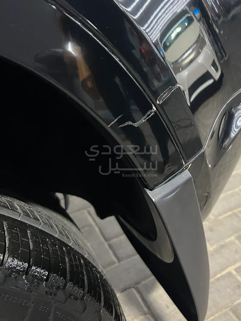 2023 لاند روفر ديفيندر 110