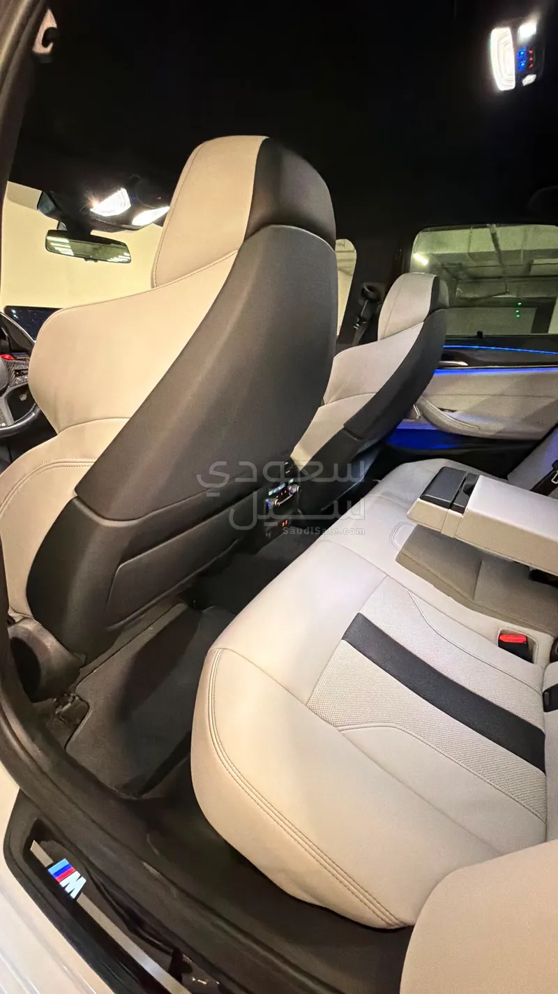 2021 بي ام دبليو الفئة ام إم 5 كومبيتيشن